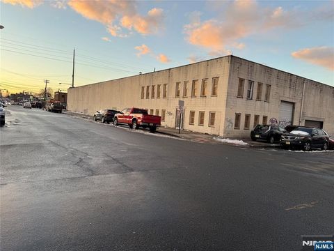 Photo of 553587 31st Street, Paterson, NJ 07513 (MLS # 26027356)