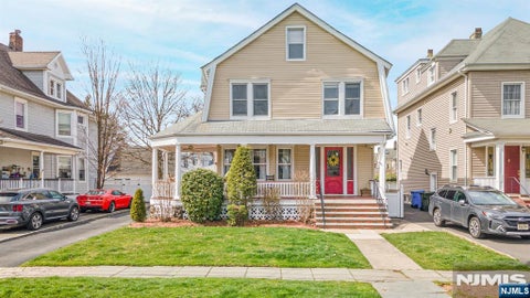 Photo of 206 Mortimer Avenue, Rutherford, NJ 07070 (MLS # 26026953)