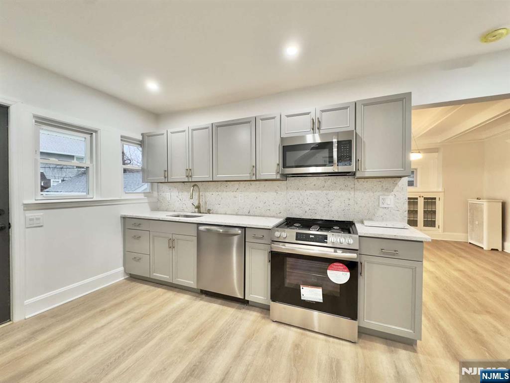 14 Roosevelt Avenue