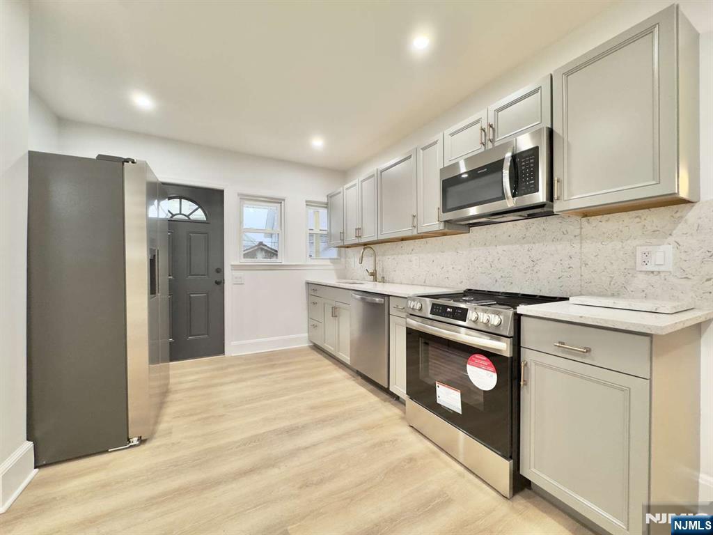 14 Roosevelt Avenue