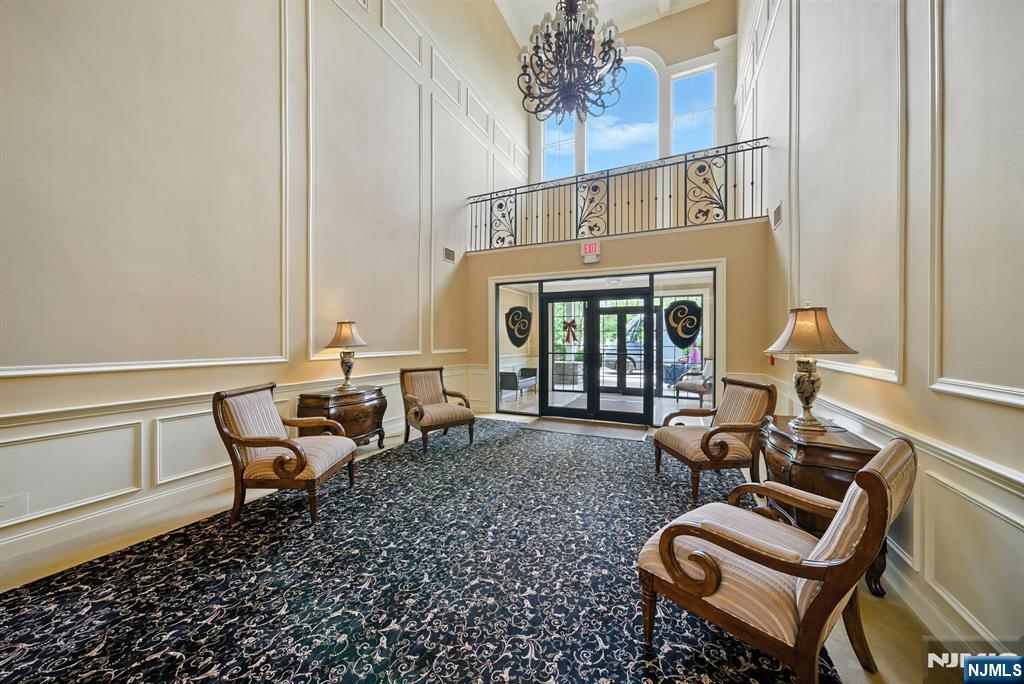 5 E Tenakill Park 203
