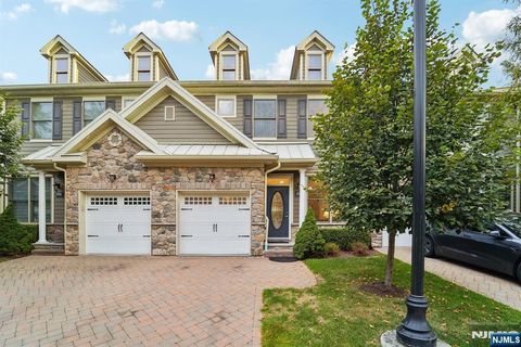 1704 Whitney Lane 1704 Allendale NJ 07401