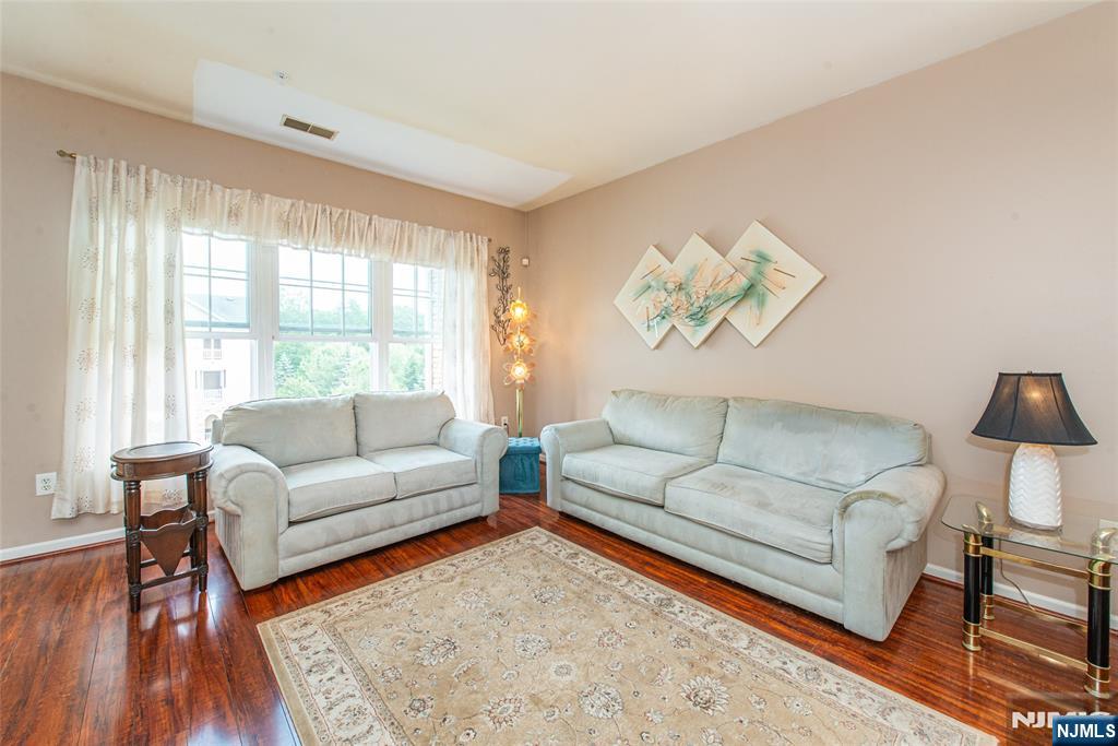 1302 Johnson Drive