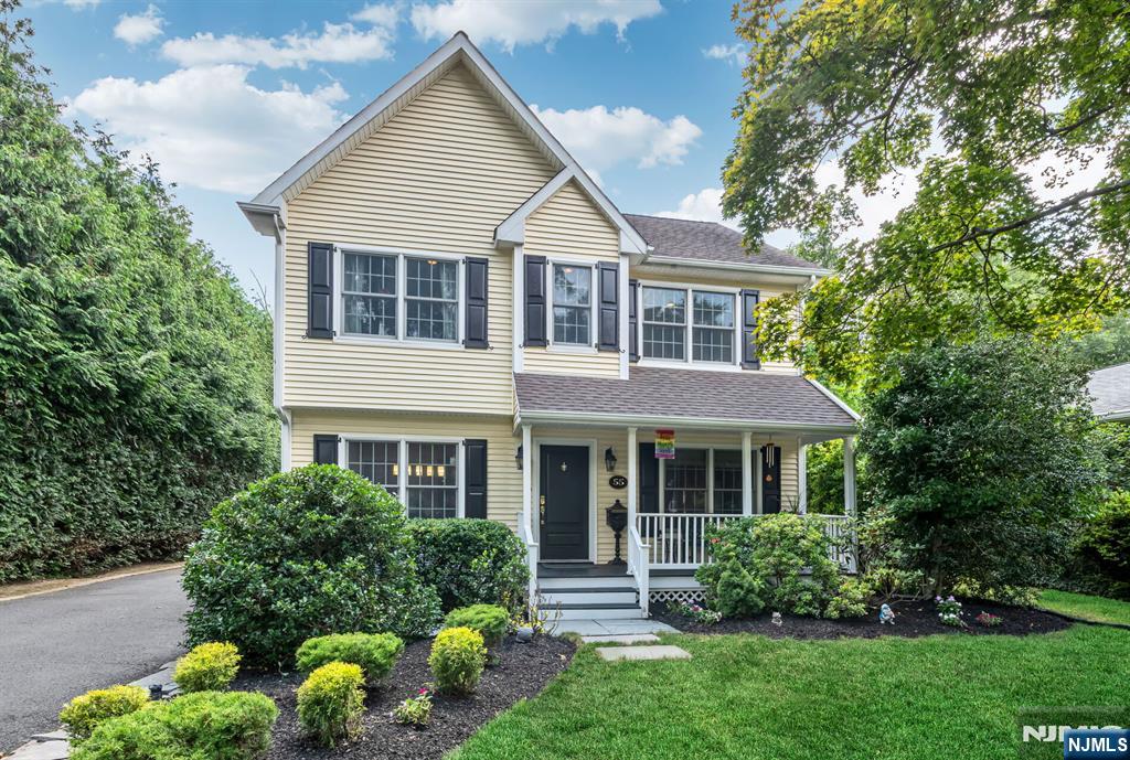 55 Woodland Avenue