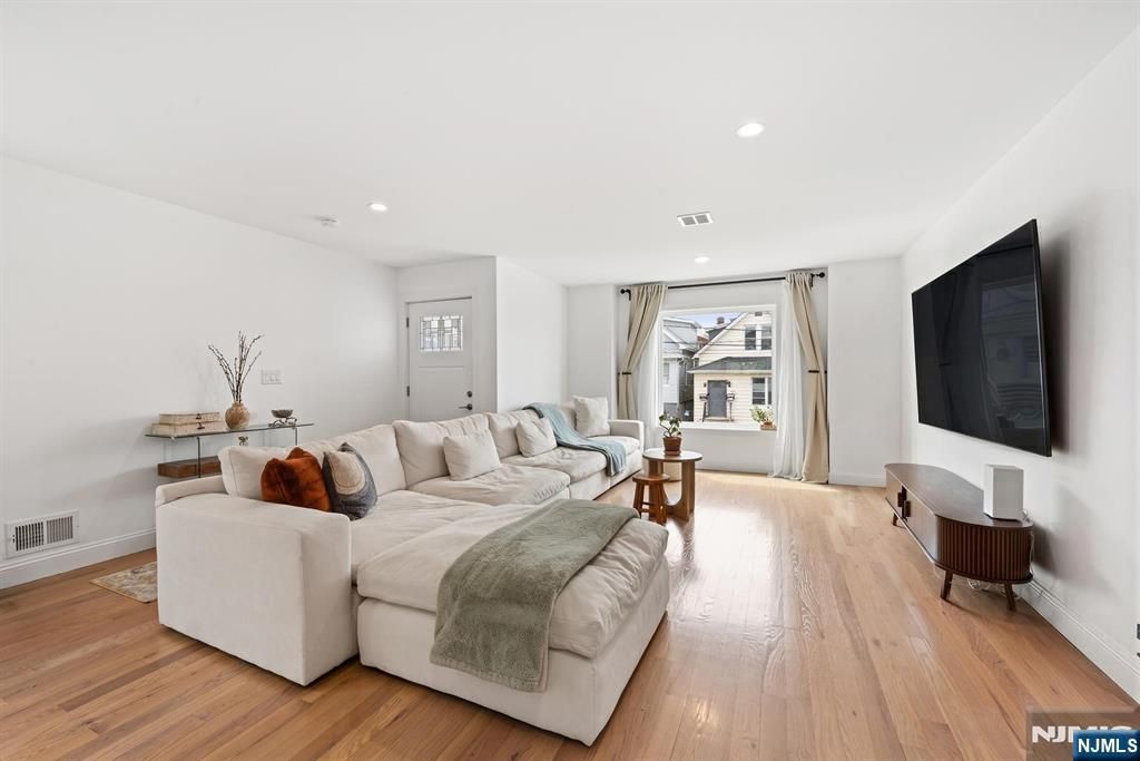 Photo of 1516 71st Street, North Bergen, NJ 07047 (MLS # 26009688)