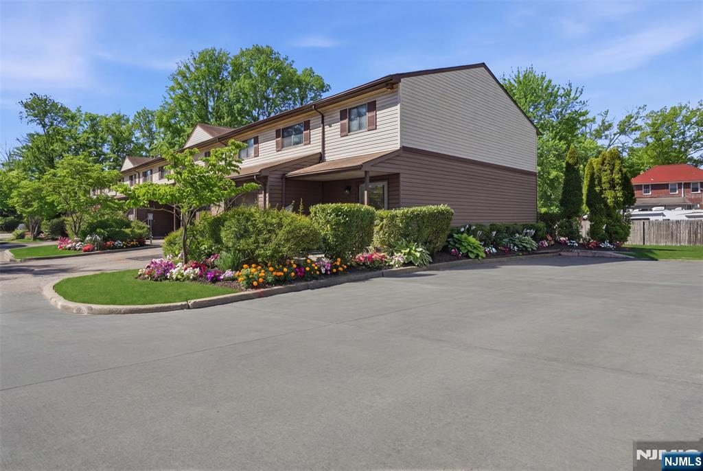 170 Knickerbocker Road