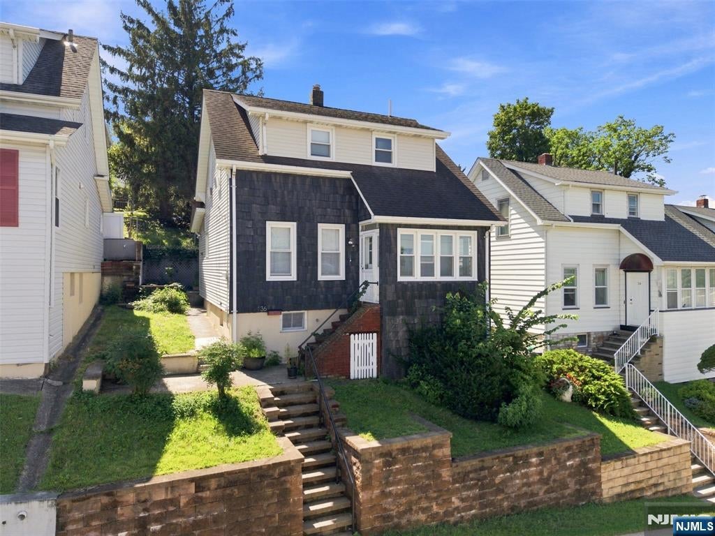36 Sampson Street