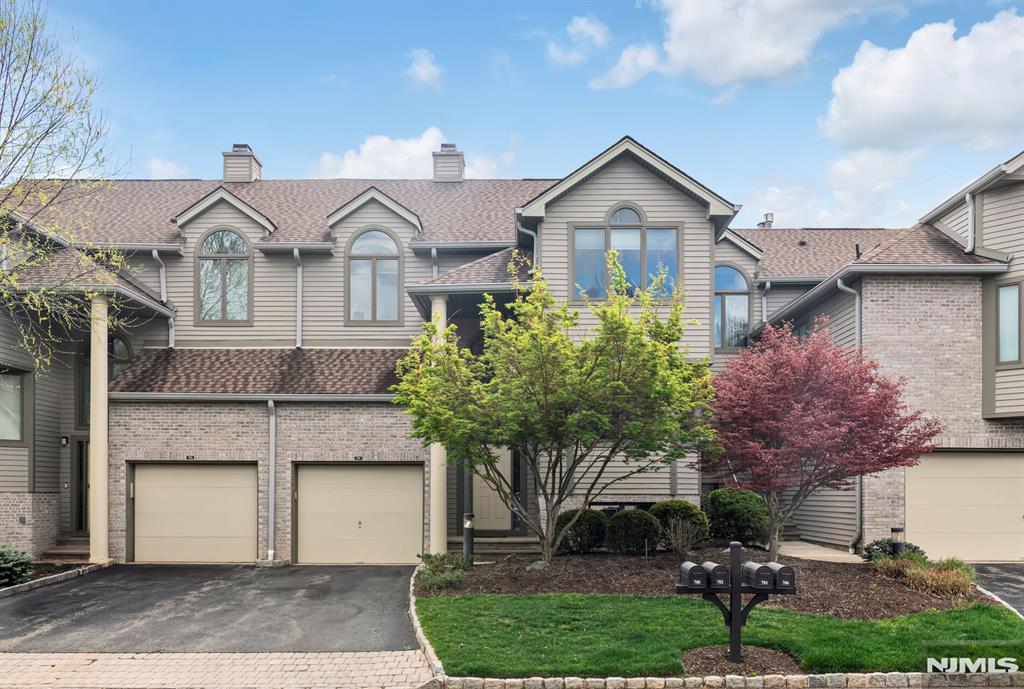 702 Holly Court T125