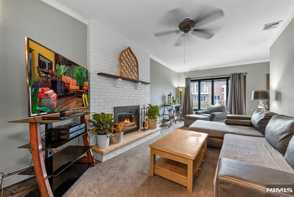 63 Washington Street