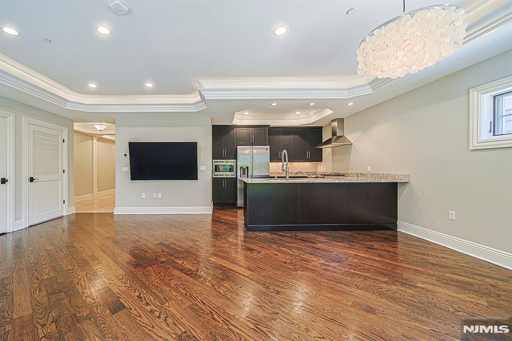 35 Marquis Court
