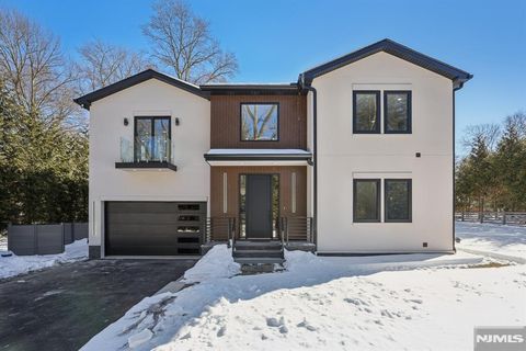 543 Closter Dock Road Closter NJ 07624