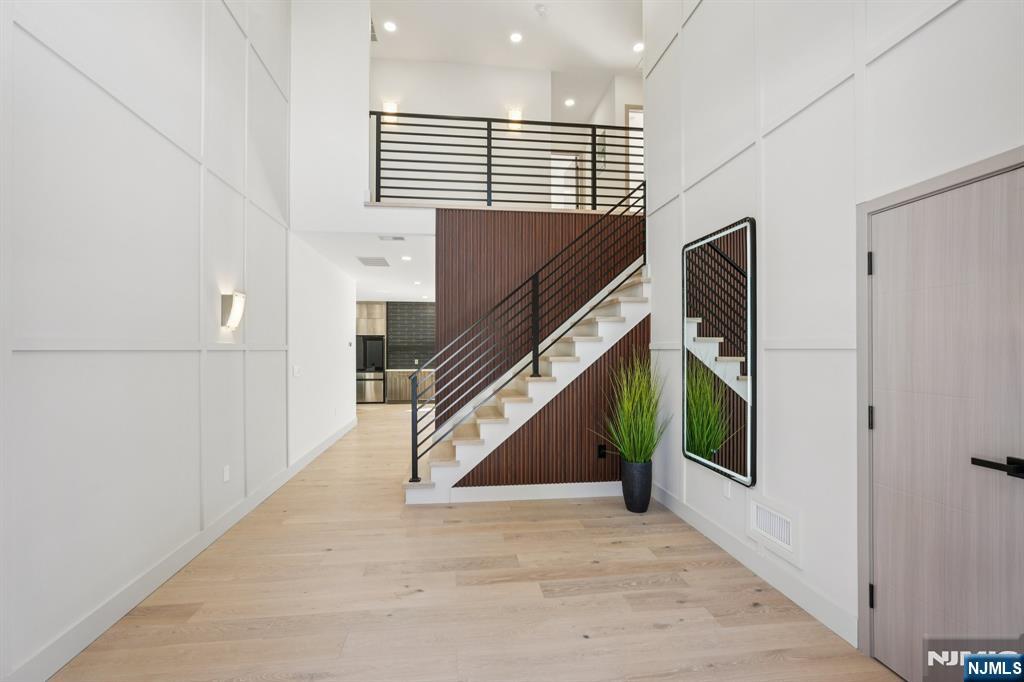 543 Closter Dock Road