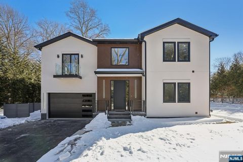 543 Closter Dock Road Closter NJ 07624