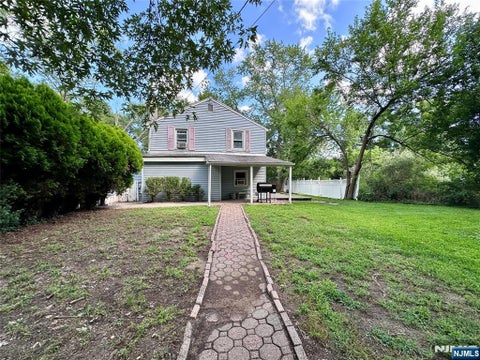 Photo of 15 Warren Hagstrom Boulevard, Wanaque, NJ 07465 (MLS # 26030354)
