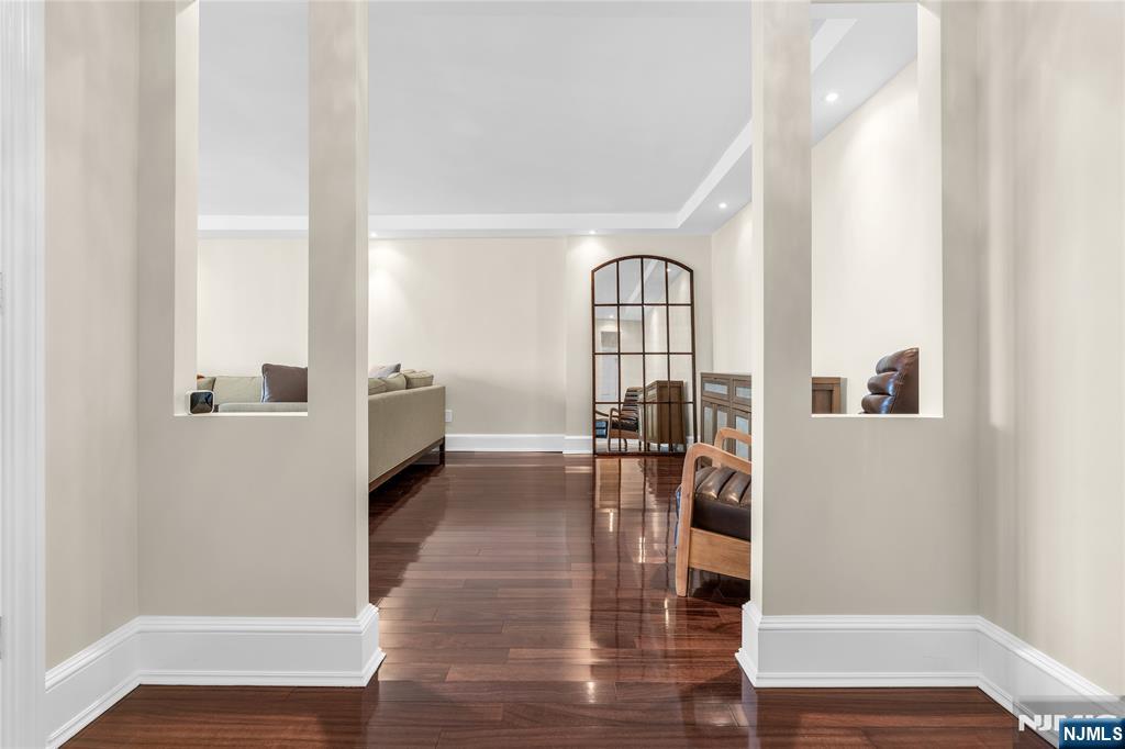 200 Winston Drive 1711