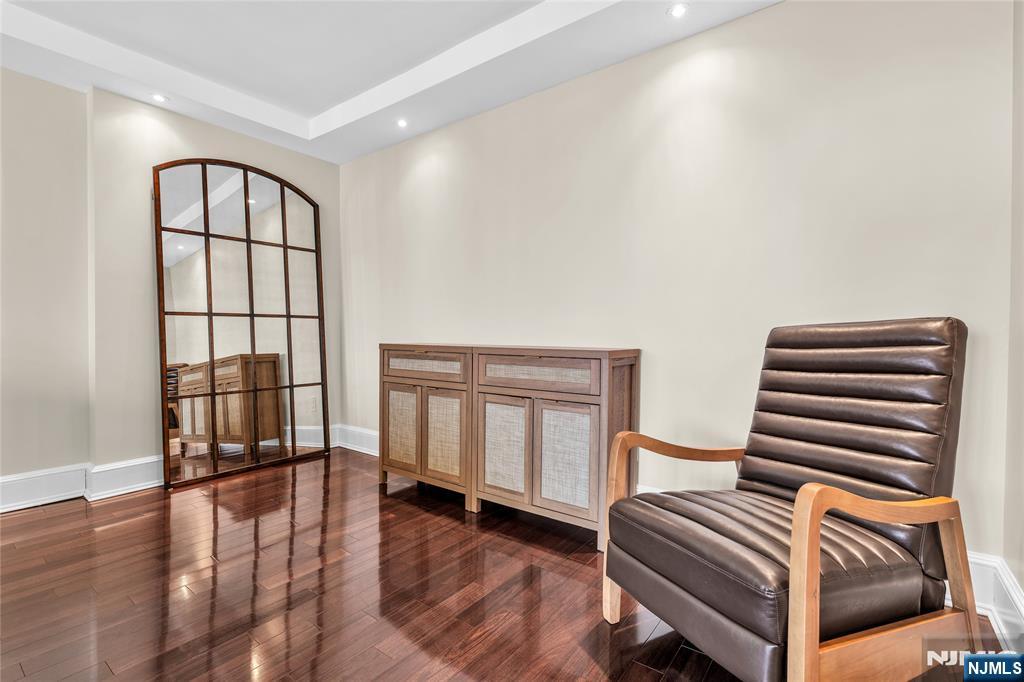 200 Winston Drive 1711