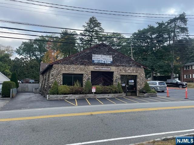 90 Franklin Turnpike