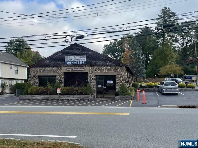 90 Franklin Turnpike