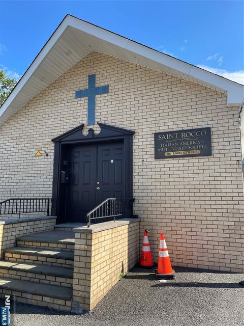 Photo of 110 Main Street #110, Fort Lee, NJ 07024 (MLS # 25022225)