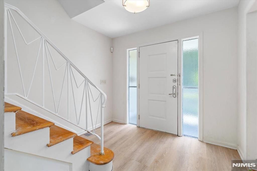Photo of 619 Cadmus Court, Teaneck, NJ 07666 (MLS # 26016545)