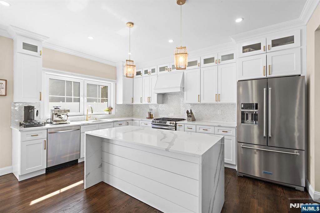 Photo of 856 Spring Valley Road, Maywood, NJ 07607 (MLS # 26013841)