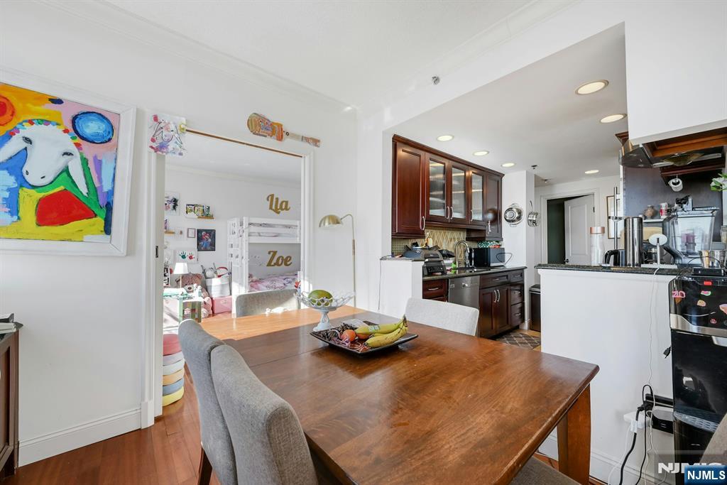 100 Old Palisade Road 2108