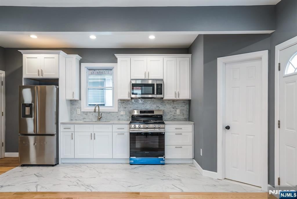 Photo of 7226 Kennedy Boulevard, North Bergen, NJ 07047 (MLS # 26022286)