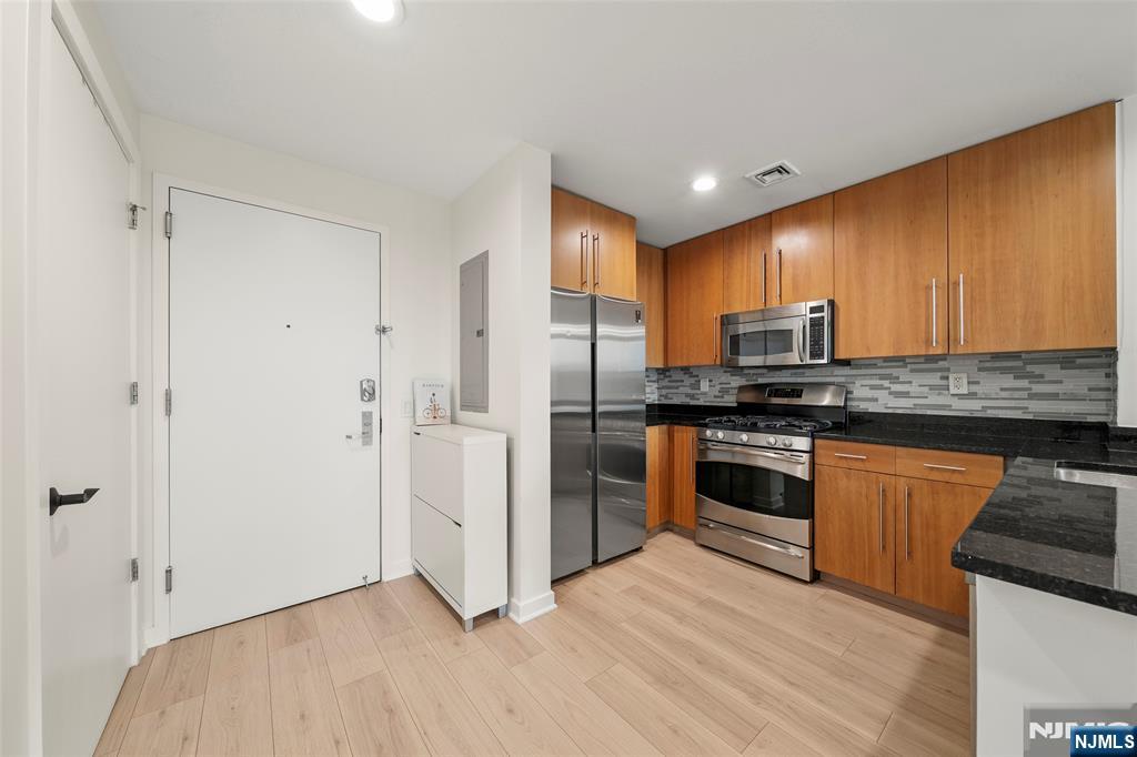 800 12th Street 506