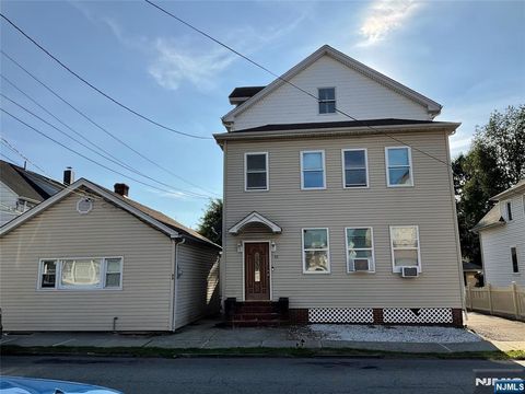 82-84 Maple Avenue Wallington NJ 07057