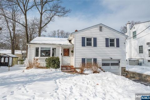 7 Carlson Place Par-troy Hills Twp. NJ 07034