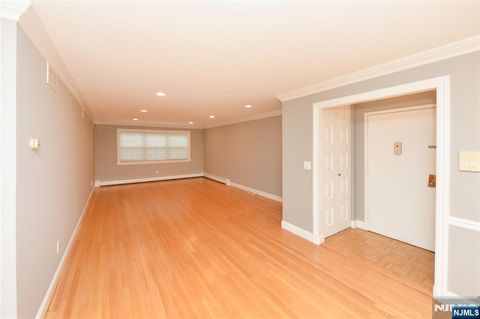 Photo of 2131 Ridge Rd #D15, Ridgewood Village, NJ 07450 (MLS # 26009591)