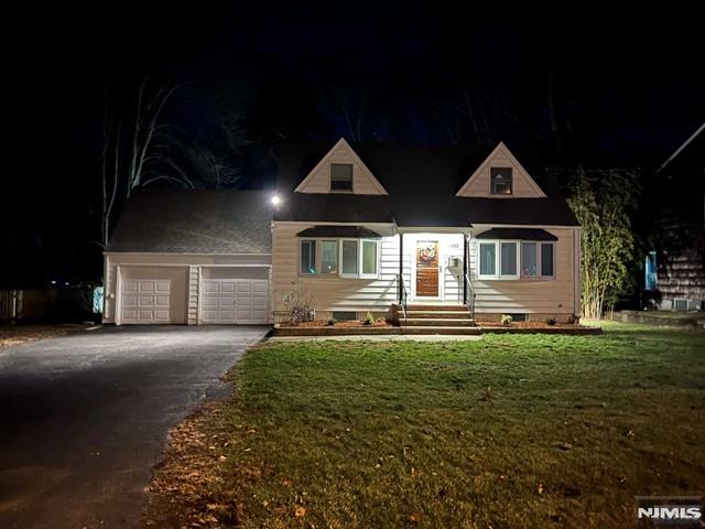 260 W Allendale Avenue