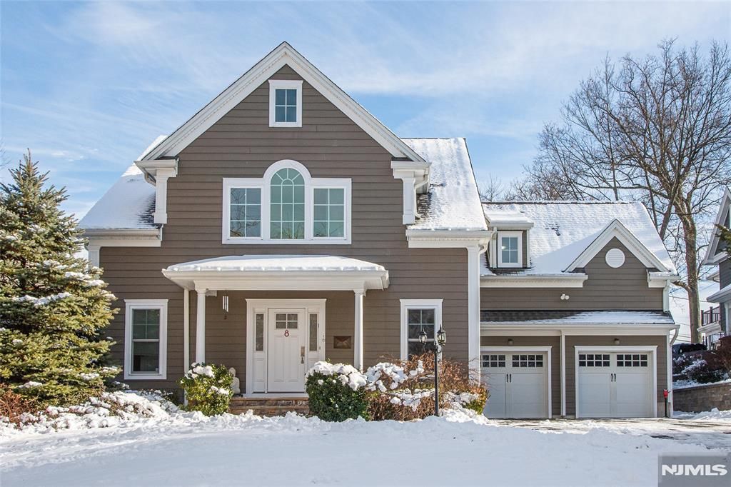 Photo of 8 Madison Avenue, Montclair, NJ 07042 (MLS # 26002673)