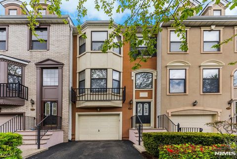 430 Hartford Drive Nutley NJ 07110