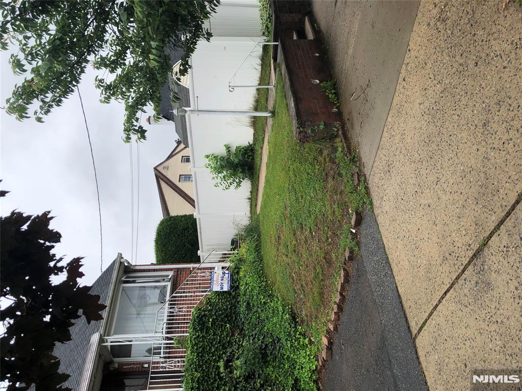 133 Front Street
