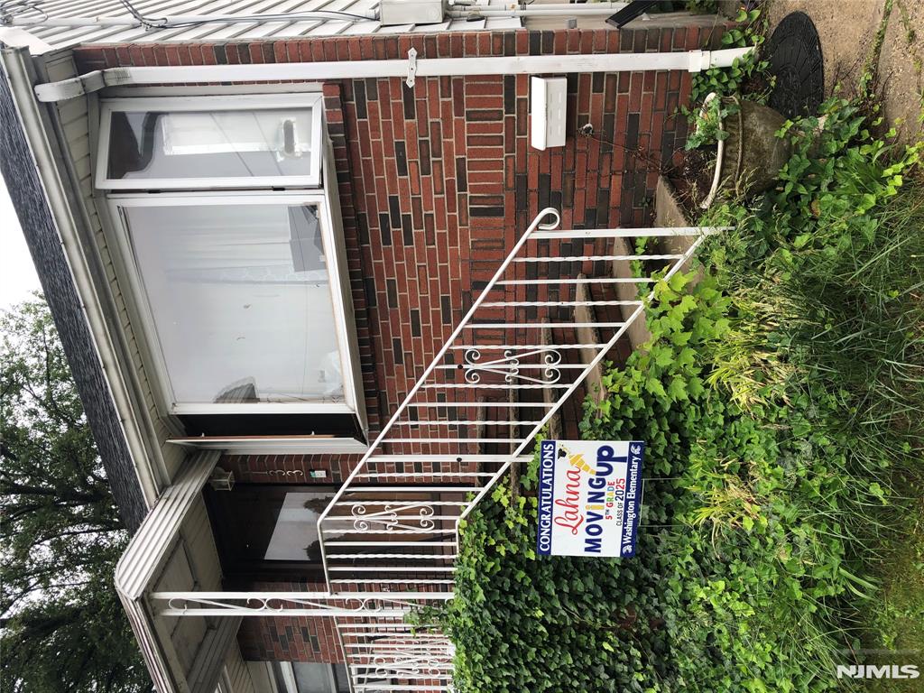 Property for Sale at 133 Front Street, North Arlington, New Jersey - Bedrooms: 3 
Bathrooms: 3 
Rooms: 7  - $525,000