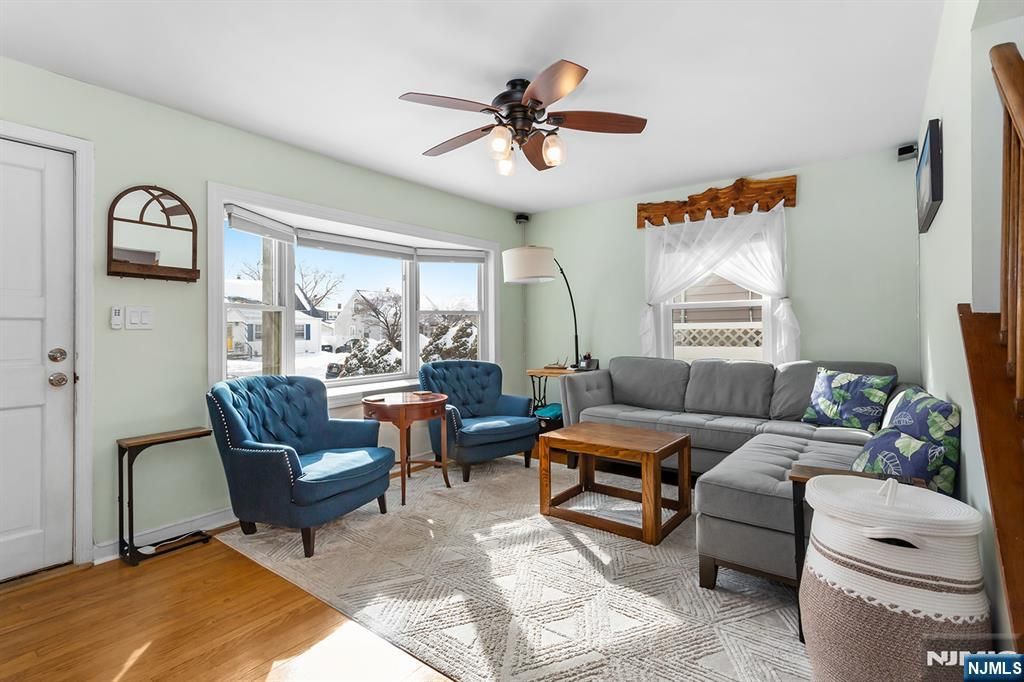 Photo of 127 Tuella Avenue, Elmwood Park, NJ 07407 (MLS # 26001513)