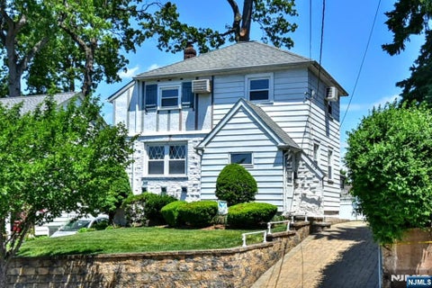 Photo of 303 Marlboro Road, Wood Ridge, NJ 07075 (MLS # 26018219)