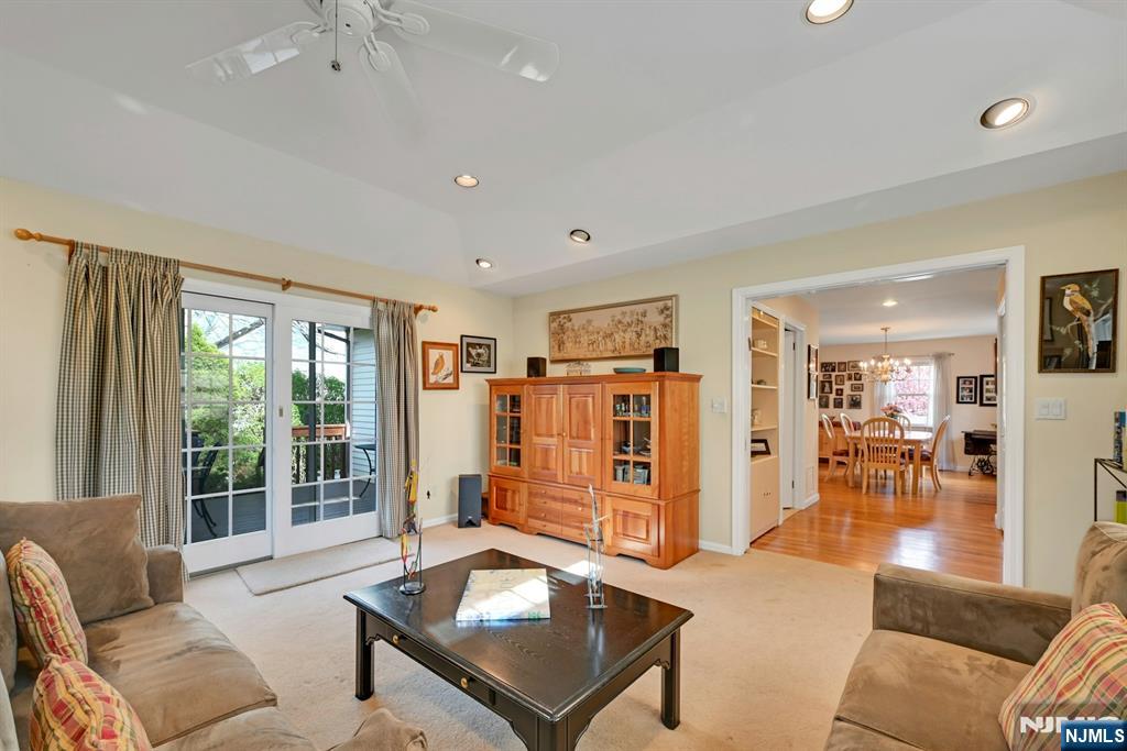 31-07 Nicholson Drive