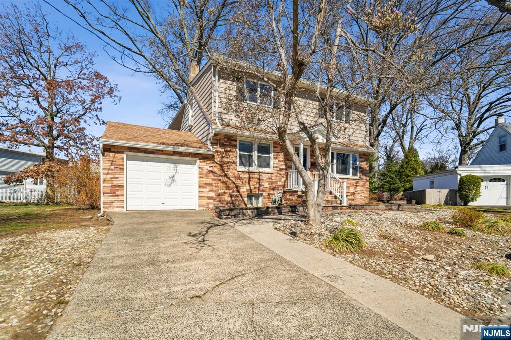 29 Raymond Place