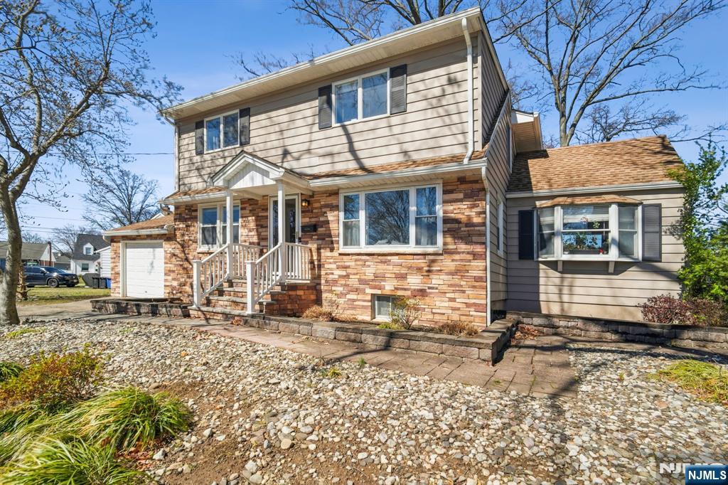 29 Raymond Place