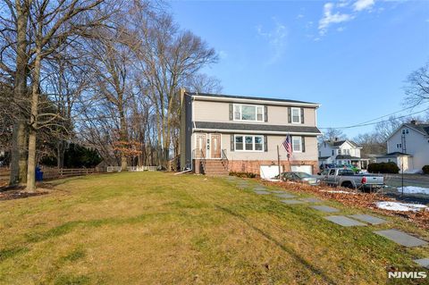 Photo of 13 Central Ave #1, Allendale, NJ 07401 (MLS # 26001248)