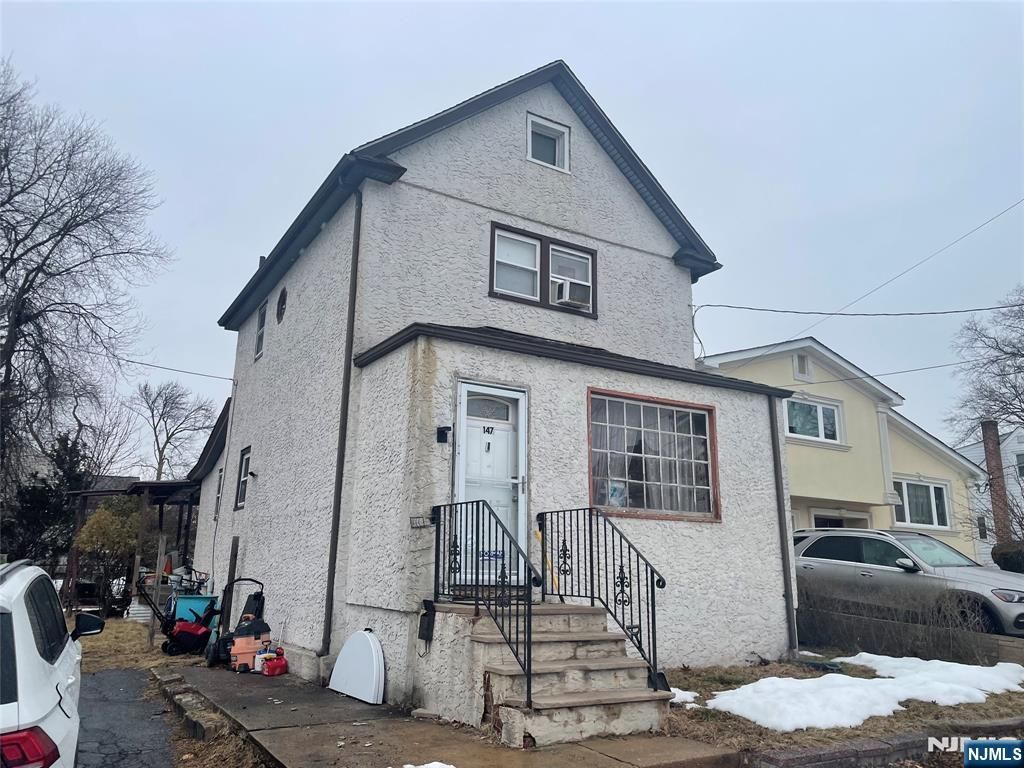 Photo of 147 Pleasant Avenue, Bergenfield, NJ 07621 (MLS # 26004870)