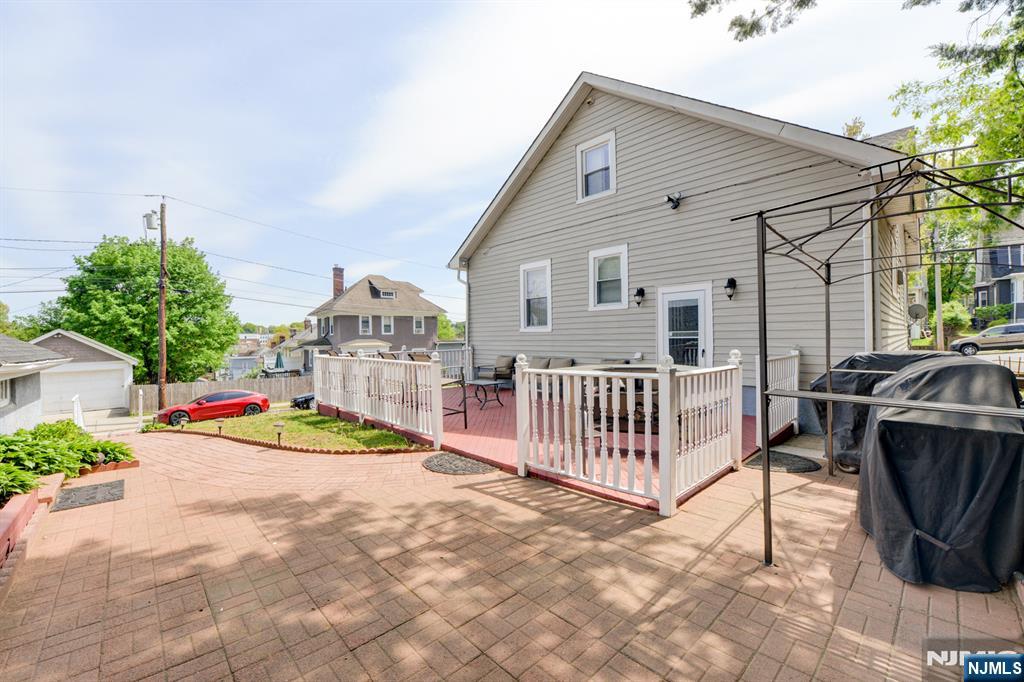23 Wellington Avenue