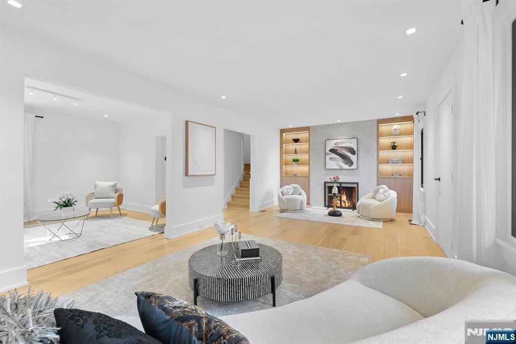 226 Haworth Avenue