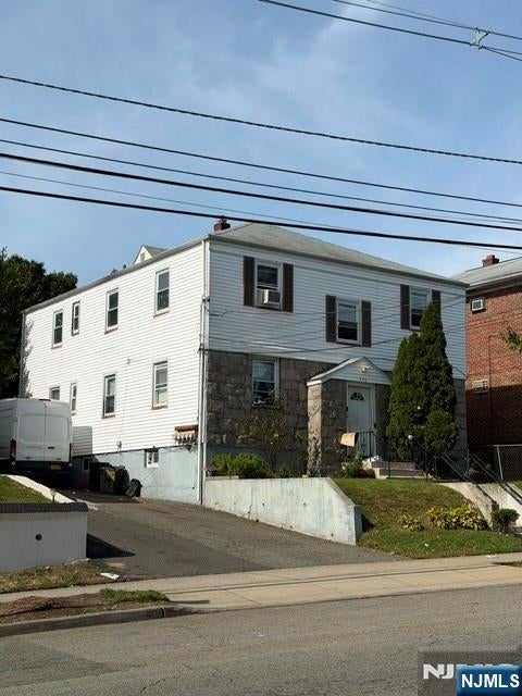 Photo of 352 Lakeview Avenue, Clifton, NJ 07011 (MLS # 26038648)