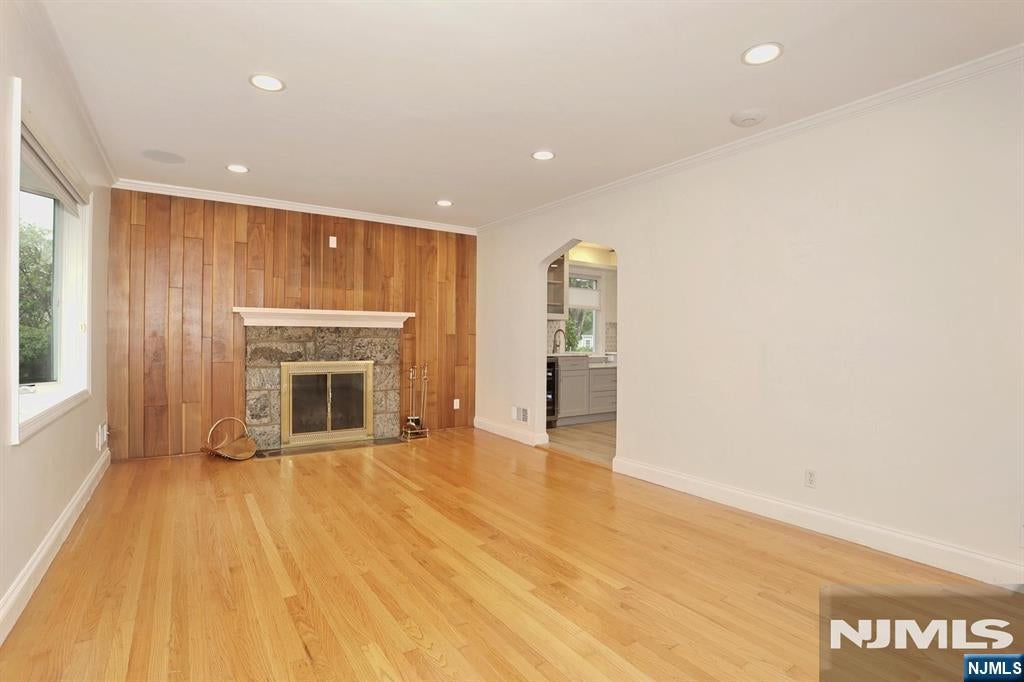 434 Hasbrouck Boulevard