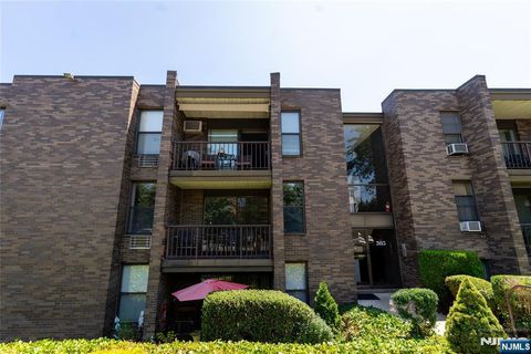 Photo of 365 River Road #E, Nutley, NJ 07110 (MLS # 26027858)