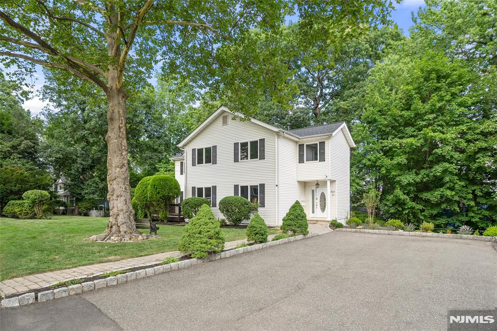 304 Concord Street