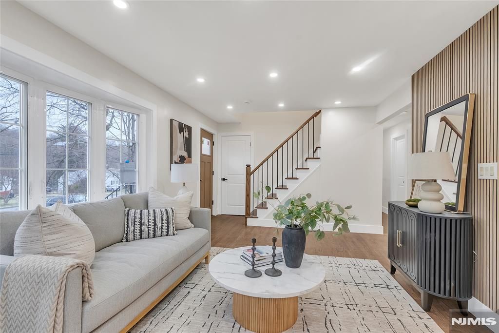 Photo of 326 Saint Cloud Avenue, West Orange, NJ 07052 (MLS # 26006807)